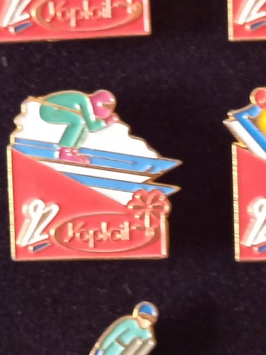 12 pin's pin JO Olympic games jeux olympiques Alberville 92 Yoplait - Foto 8 di 14