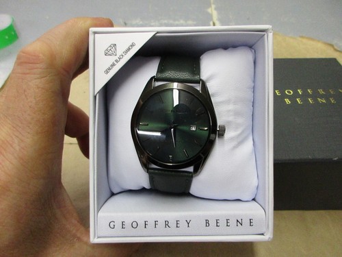 New Old Stock Geoffrey Beene Diamond Calendar Men's Quartz Watch Gunmetal Tone