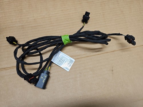 Front Parking Sensor Wiring for BMW 3 4 Series F30 F31 F32 F32 F36 (2012-2019) - Picture 3 of 3