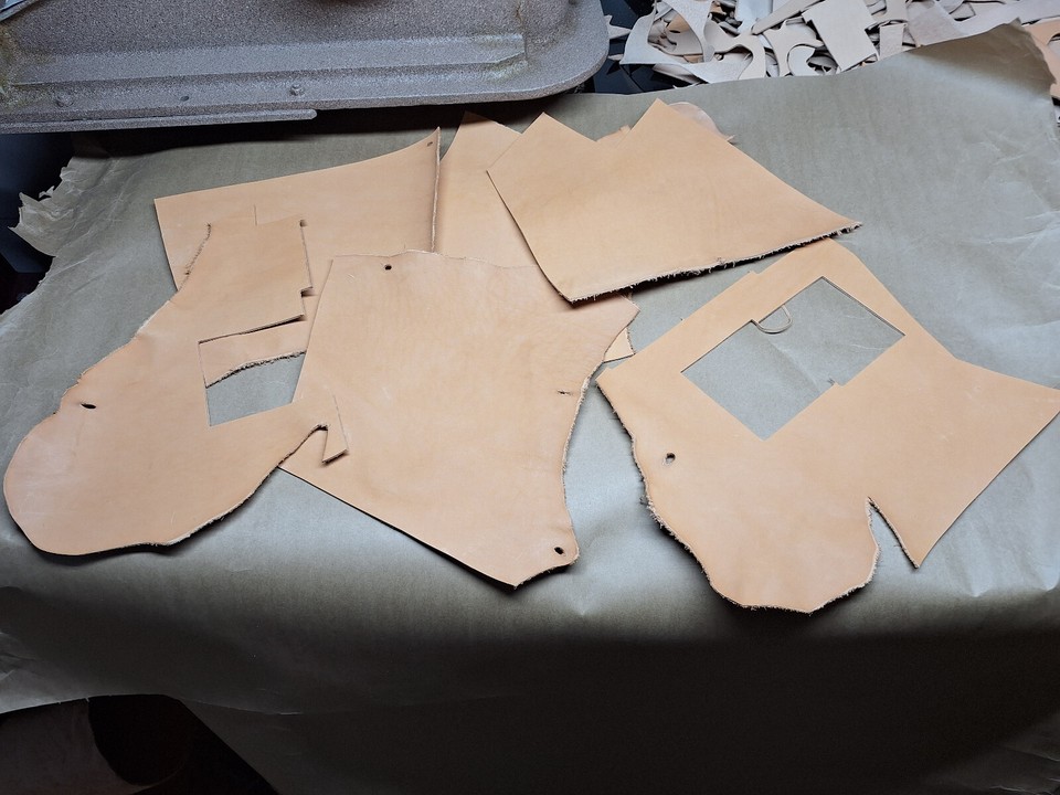 Cow Hide Tanned Veg-Tanned Full Grain Cowhide Leather - Premium - Foto 4