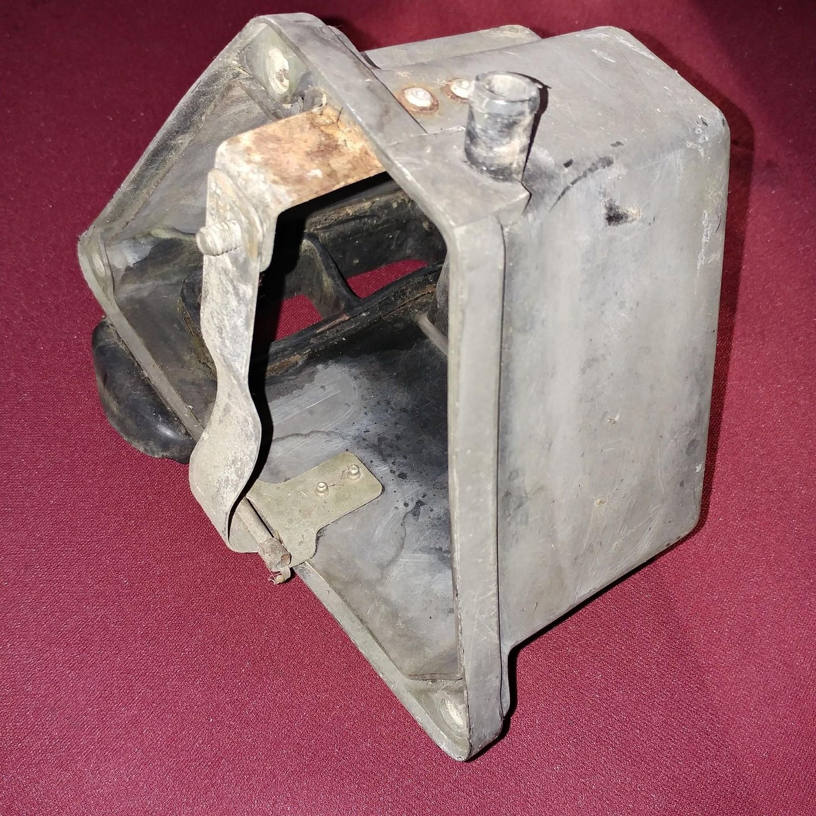 Picture 1 of 2
