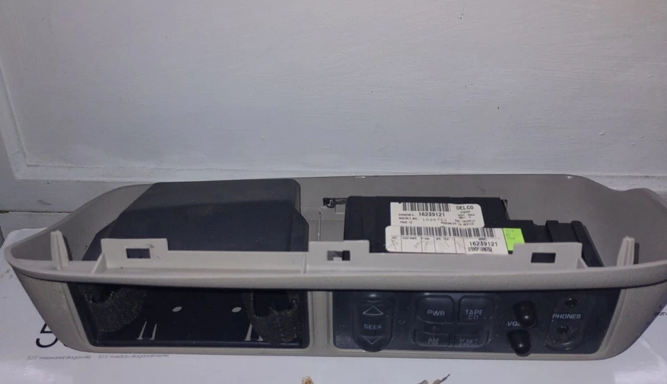 1999 PONTIAC MONTANA CONTROLE ESTÉREO RÁDIO TRASEIRO USADO PELO FABRICANTE DE EQUIPAMENTO ORIGINAL Delco 16239121 - Imagem 2 de 4