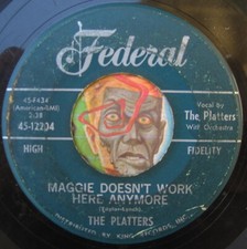 HEAR Platters 45 Maggie Doesn't Work Here / Take Me Back FEDERAL R B doo wop