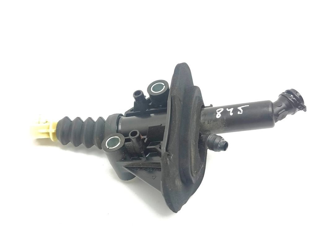 Nissan Qashqai J12 2021 Clutch Master Cylinder 306106UB0A