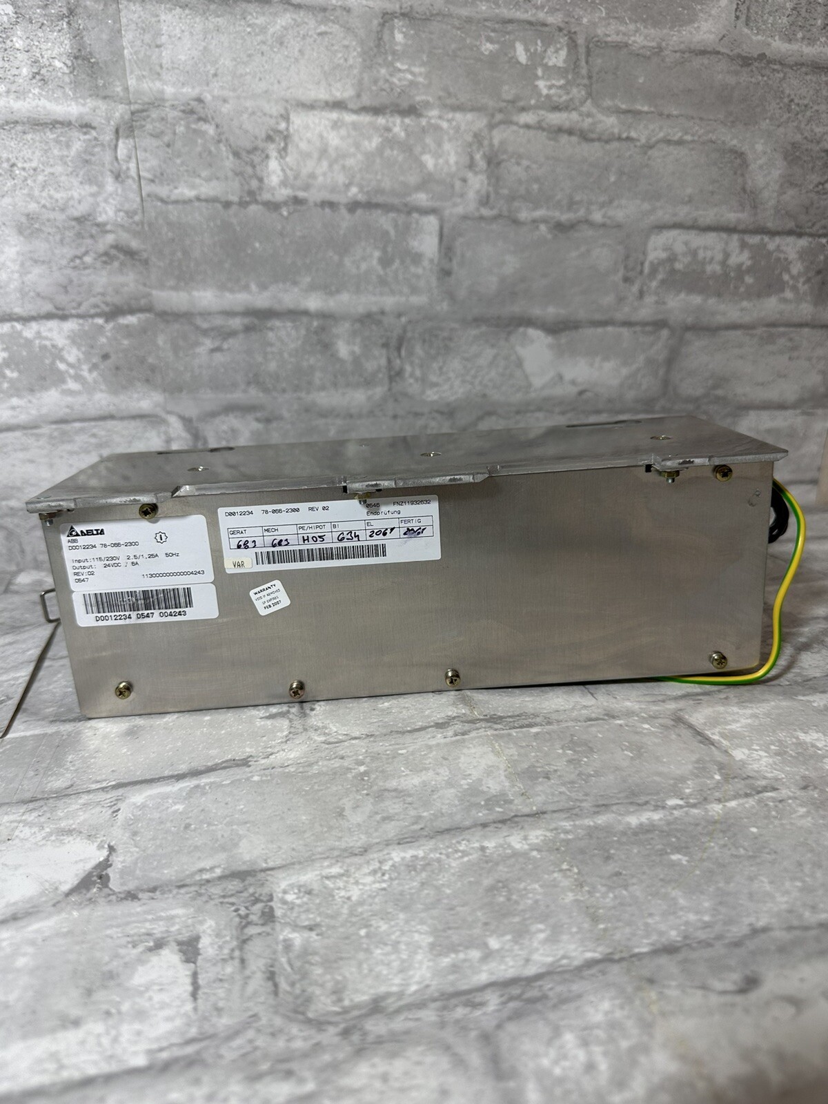 Foto 10 di 12