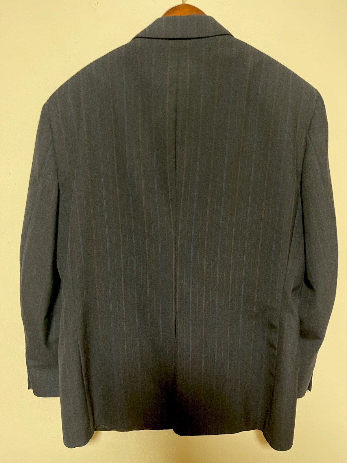 Towncraft Men's Solid  Size Medium 2 Button Blazer - image 14