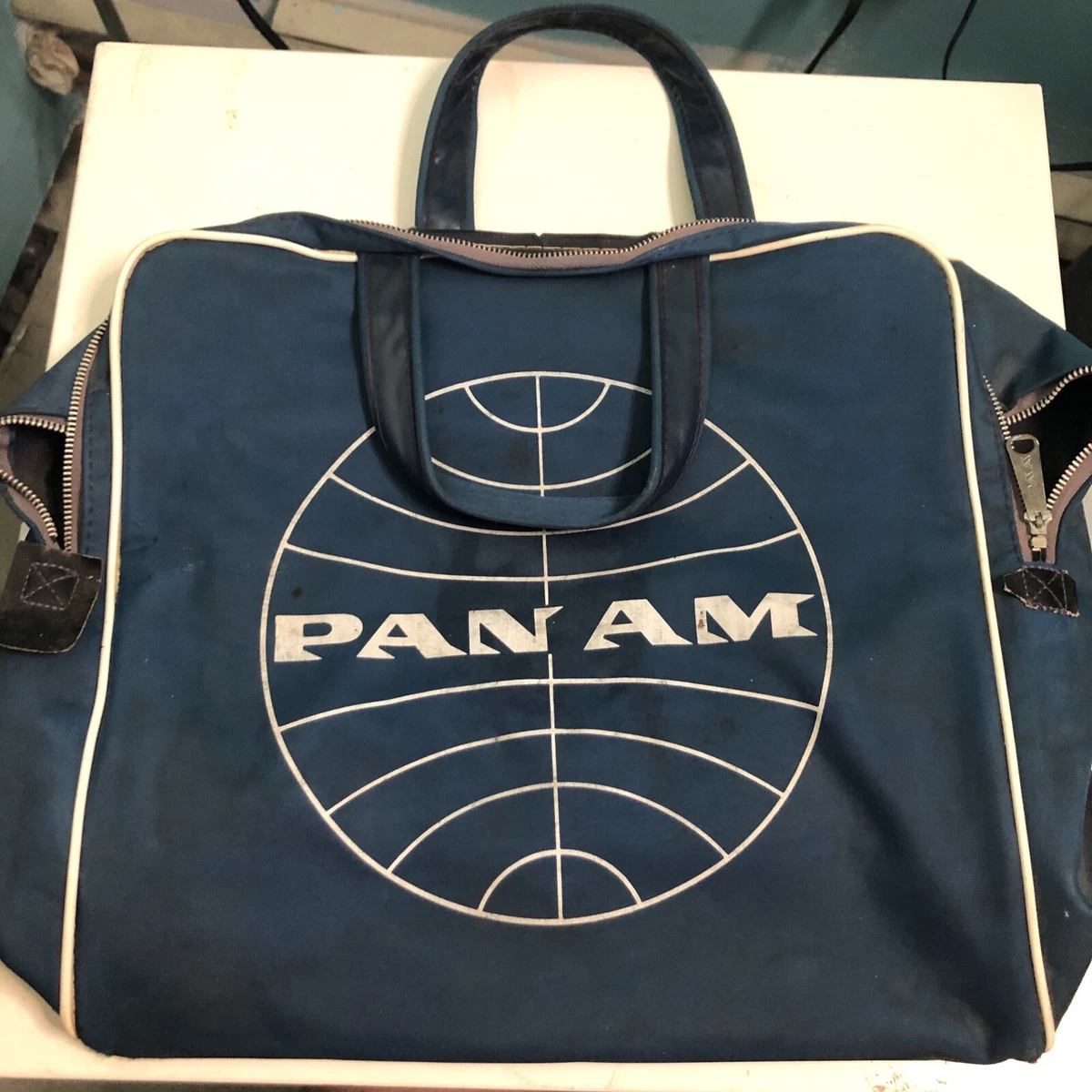 Pan am top vintage bag
