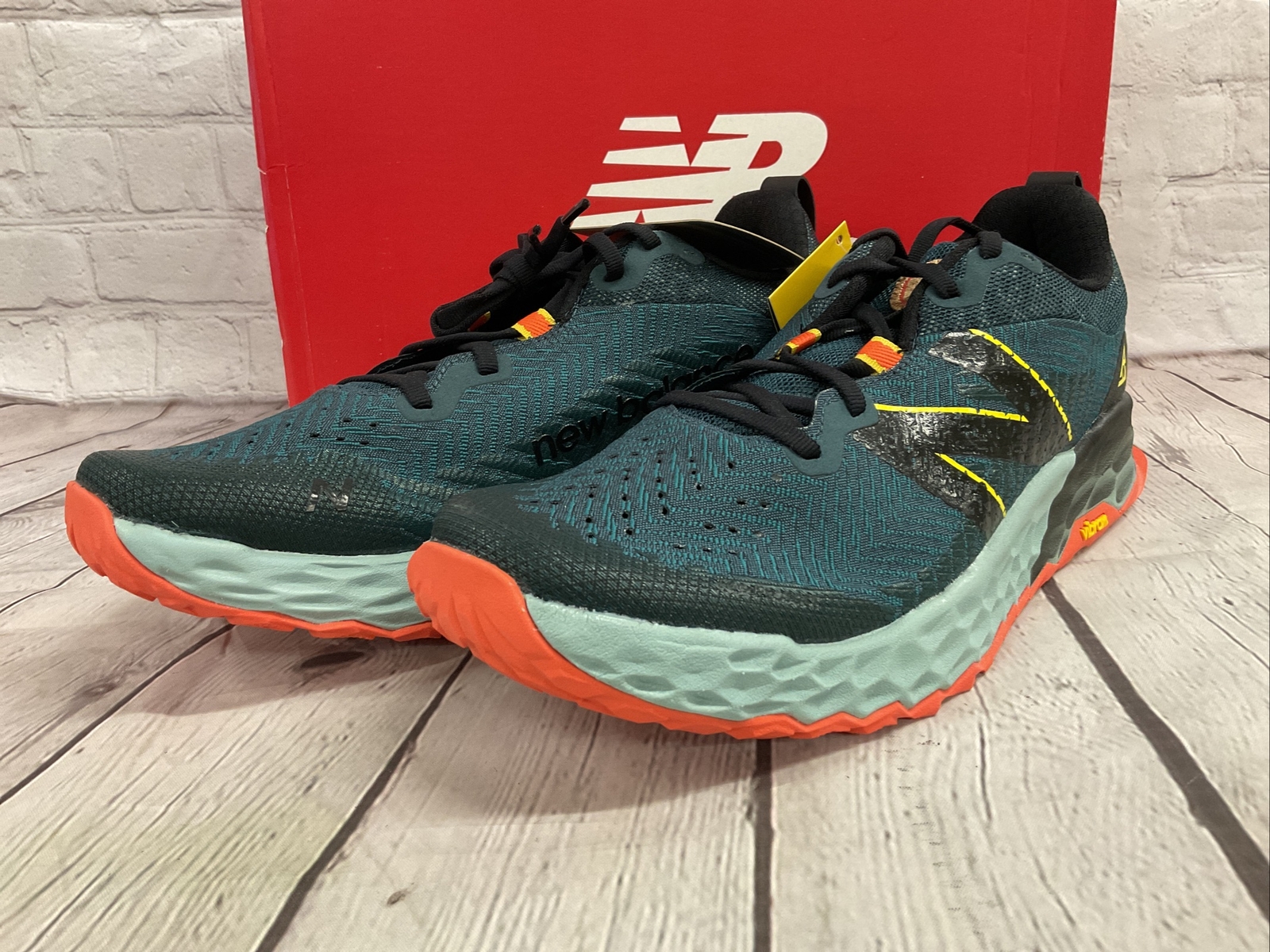 New Balance Men's Hierro v6 MTHIERG6 Trail Running Shoes Size 11 D Blue