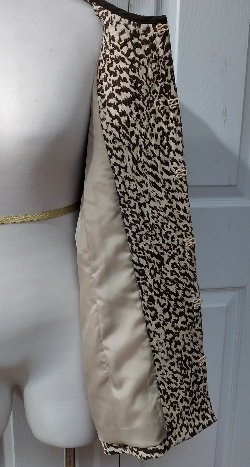 Chico's Leopard Print Sequin Jacket Lined Size 2 - image 3