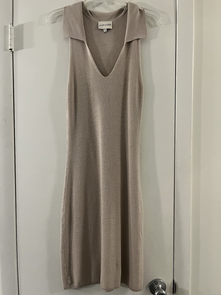 Womens Freshmen 1996 Sleeveless V-Neck Stretch Knit Dress Beige Small