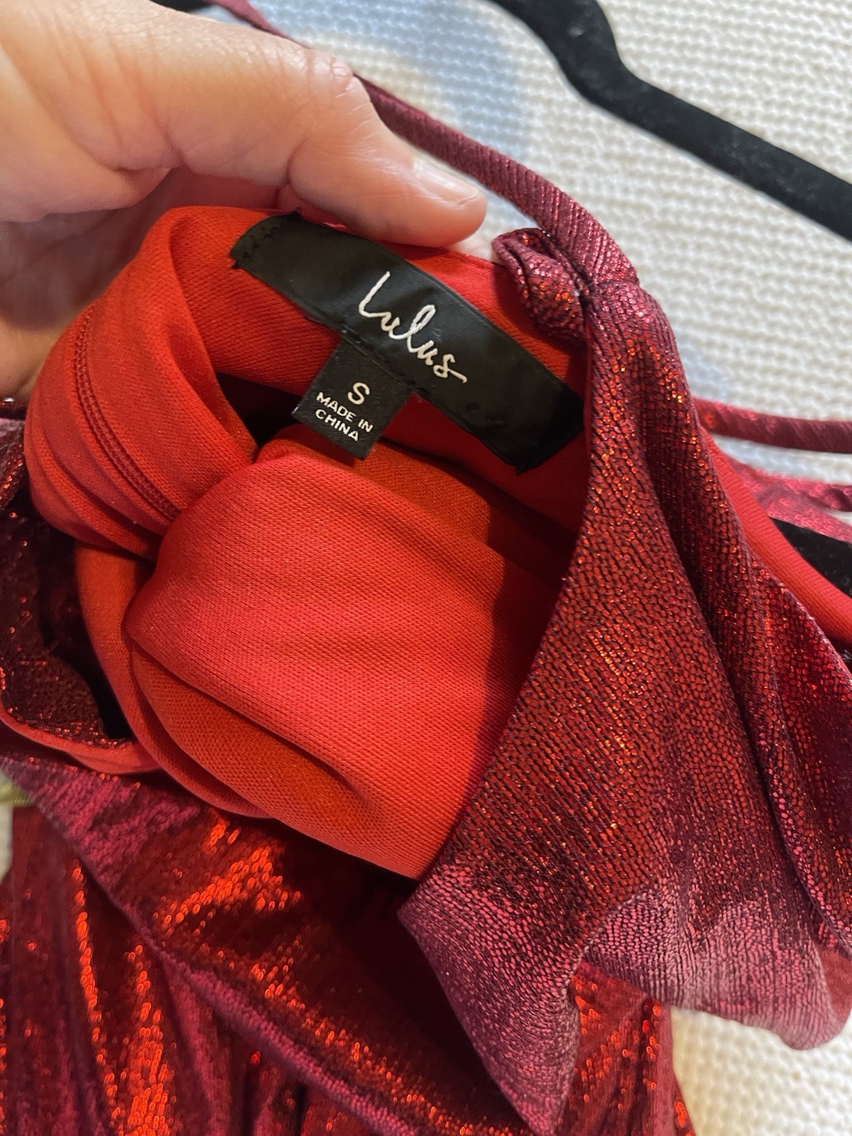 Lulus Dramatic Diva Red Metallic One-Shoulder Bac… - image 10