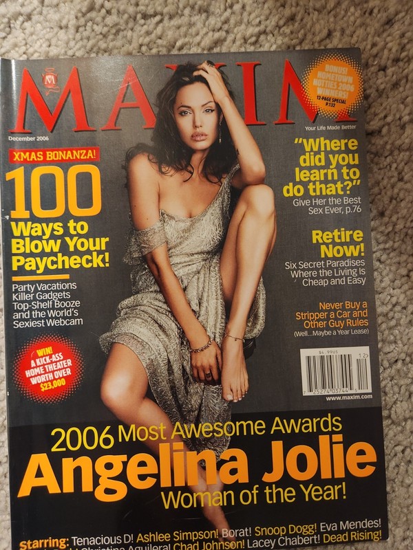 MAXIM Magazine DECEMBER 2006 Angelina Jolie cover