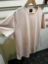 CUTS Curve Hem Crewneck T-Shirt Men's L Pale Pink Blush PYCA Pro Performance