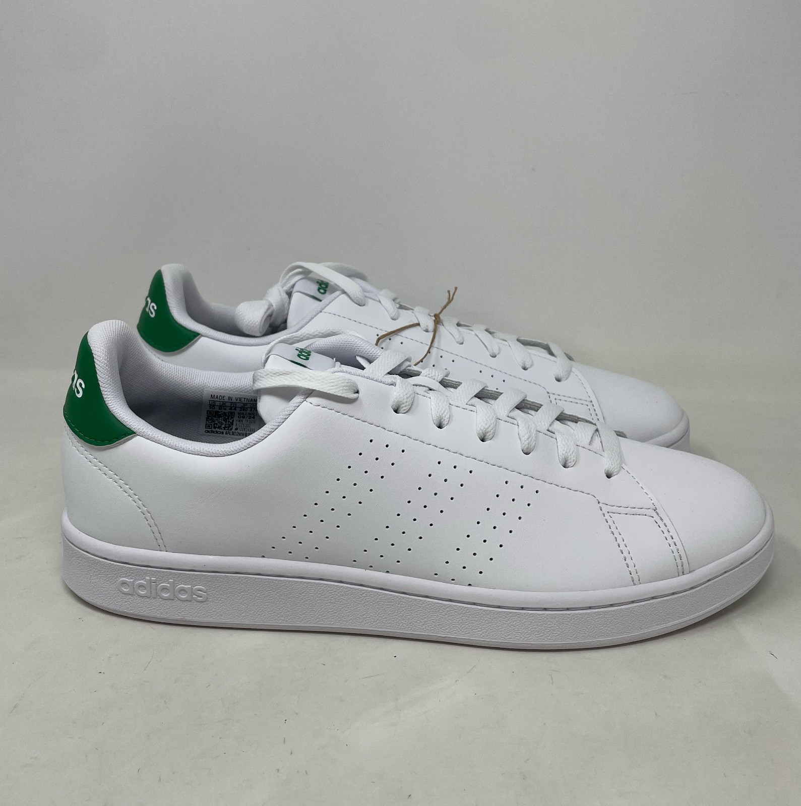 adidas Advantage Cloud White/Green Men’s 10 GZ5300 Classic Court Sneaker