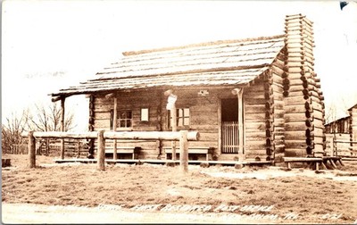 RPPC Hill Mc Neil Store Post Office Salem Illinois IL Postcard XK8