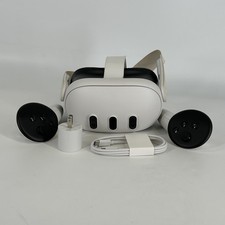 Meta Quest 3 VR Headset 128GB w/ Charger/Controllers/Regular Strap - Excellent