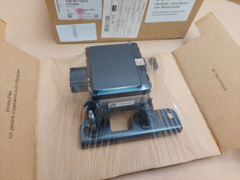 Skoda Fabia NJ 2015-2023 Radar Control Sensor Octavia 5E 2014-2017 5Q0907561K - Image 3 of 4