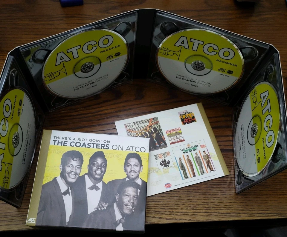 There's a Riot Goin' On: the Coasters on Atco от The Coasters (CD, 2007) - Изображение 4 из 4