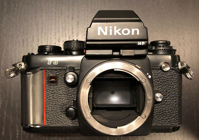Nikon F3 body with DE-5 (Press) viewfinder