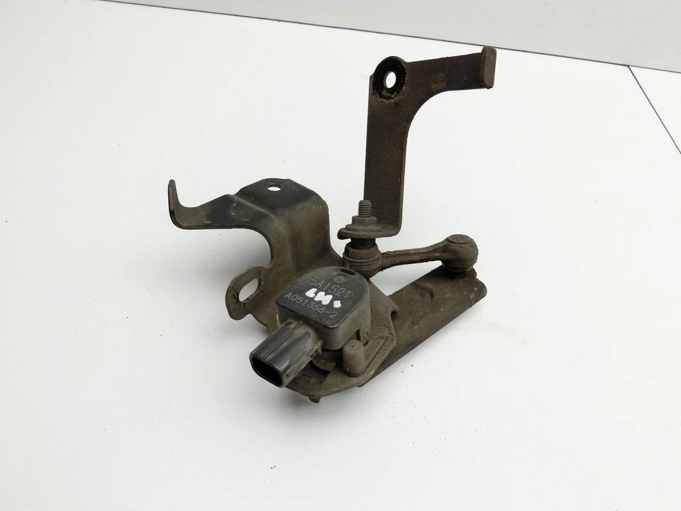 Level sensor Xenon Headlamp leveling inclination Le Rear for Mazda 3 BM 13-17 - Image 3 of 4