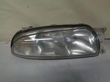 Feu avant (phare) Mazda 121