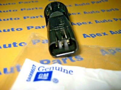 OEM Dome Light Door Jamb Switch For 1988-2002 Chevy/GMC Trucks & SUVs – New GM 88891785