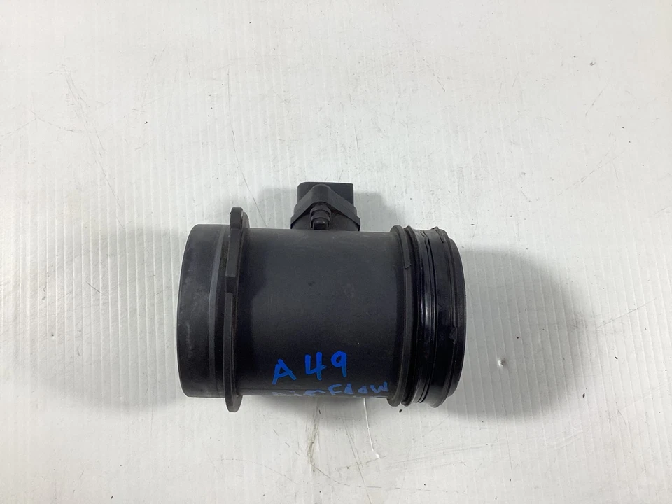 Sensor medidor de flujo de aire másico MAF motor BMW 645CI 745 2004-2006 LKQ370348043 OEM. Foto 2 de 4