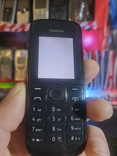 Cheap Nokia 113 RM-871 Black Unlocked 16MB 1.8" Mobile Button Phone - Picture 2 of 9