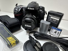Nikon D300 Digital SLR Camera 12.3 MP AF Nikkor 50mm F1.8 N.Mint 4824 shots