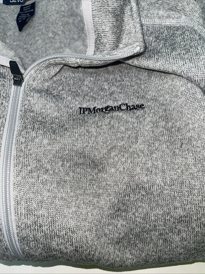 Vellón JPMorganChase Devon & Jones talla XL Foto 2 de 3