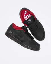 *Expedited shipping*SALE* Nike SB Dunk Low Supreme 94 Black HQ8487-001 Men's