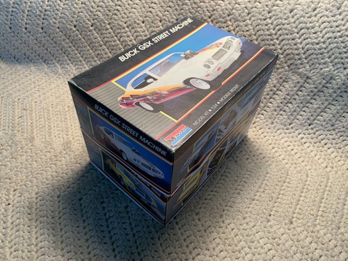 1/25 Monograma 1970 Buick Gran Sport Lote de 2 Sin Construir GSX Stock & Street - Imagen 3 de 21