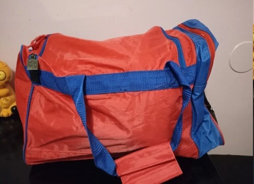 Vintage NY Giants Duffle Bag - Equipment Bag Carry Along - TEAM NFL Helmet Logo - Picture 5 of 5