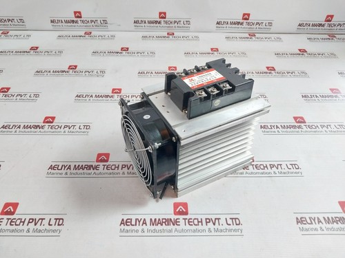XINLING ELECTRIC HHG1-3/032F-38 3 Phase Solid State Relay 3-32 VDC - Picture 2 of 7