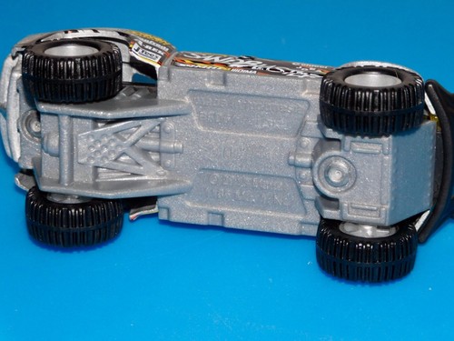 Wheel Swap Hot Wheels SandBlaster Off Road Trucks w/Clear PVC Display Boxes - Picture 6 of 12