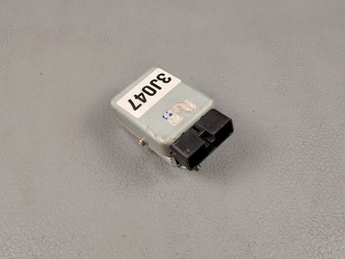 2002 2005 SUBARU FORESTER XT IMPREZA WRX FUEL PUMP CONTROL MODULE 22648AA011 - Picture 7 of 8