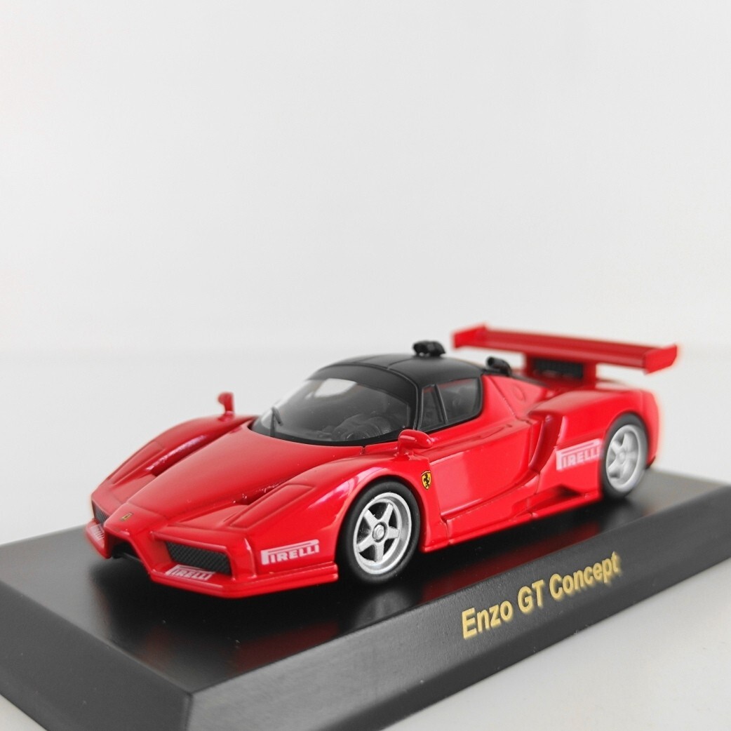 KYOSHO ENZO FERRARI レッド 1/43 Kyosho 1/43 Ferrari Enzo Test Car Red Diecast Model Car