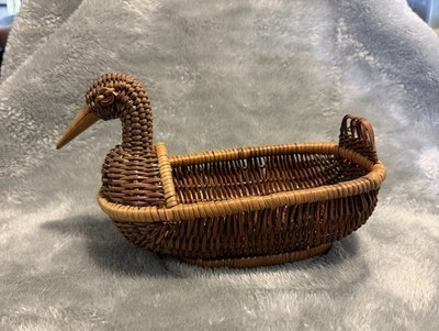 Vintage Wicker Duck Basket Woven Rattan Wood Beak Farmhouse Country Animal Boho