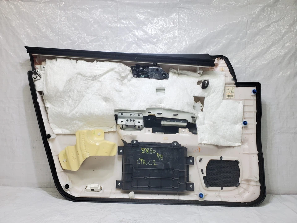 2008-2010 Infiniti M35 M45 Door Trim Panel Front Right Passenger OEM H0900-EJ85B - Image 3 of 4