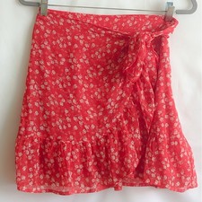 Abercrombie Fitch Red White Floral Lightweight Ruffled Wrap Mini Skirt Sze S