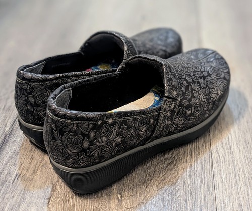 Softwalk Grey's Anatomy CLOGS, Size 9.5 Blk/Gry NWOT - Picture 4 of 12