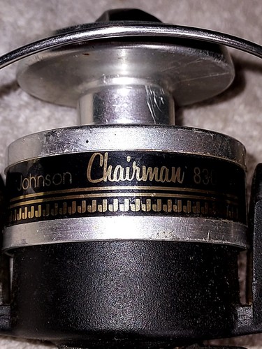 Vintage Johnson Chairman 830 Spinning Reel / Gear Ratio 5.56:1 Nice Quality - Picture 8 of 16
