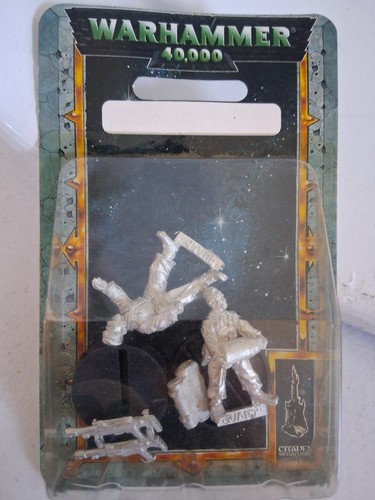 FIGURAS TANQUE BASILISCO WARHAMMER 40K 9503T SELLADAS
