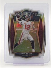 TOM BRADY 2020 SELECT PREMIER WHITE PRIZM DIE CUT BUCCANEERS Q0434