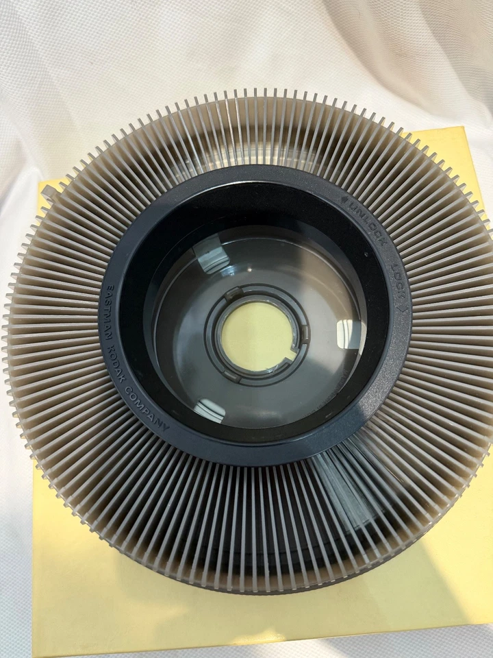 Kodak Carousel Transvue 140 Slide Tray B140T – Vintage with Original Box - Image 4 of 4