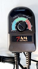 Reptile Terrarium/Germination Temperature Controller with Probe 3 Outlet/1000W