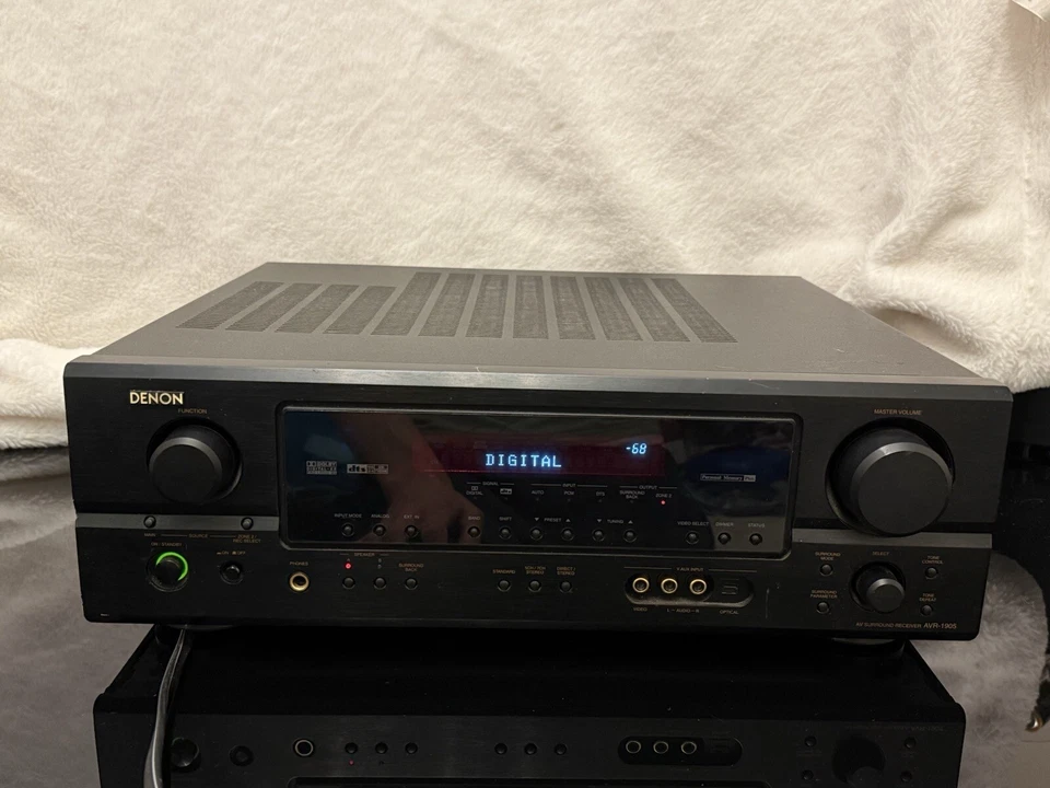 DENON AVR-1905 Home Theater AV Receiver with Dolby Digital EX DTS-ES ProLogic II - Image 2 of 4