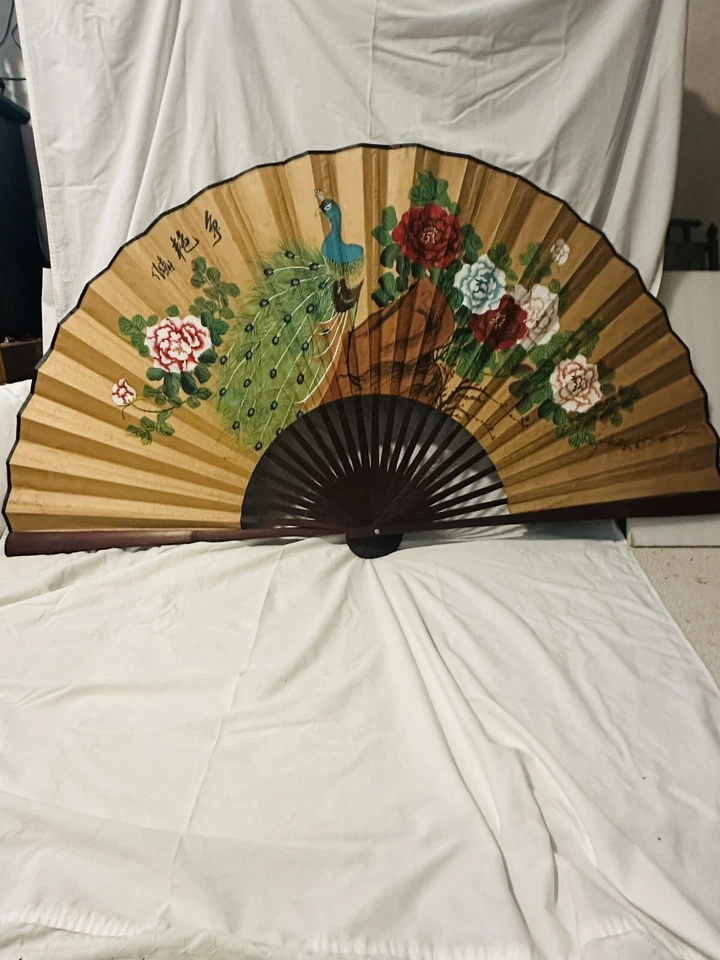 Abanico Plegable Oriental Vintage Pintado a Mano, Grande Y Firmado ¡Hermoso! 37x 65 Foto 3 de 4