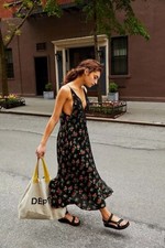 NEW FREE PEOPLE Sz S VENICE FLORAL PRINT EYELET TRIM MAXI DRESS BLACK