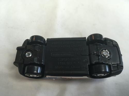 Matchbox Power Grab - 2023 Ford Police Interceptor Utility - Regional Paramedic - Picture 9 of 9